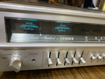 Amplifier đài cổ Fisher 2004A 1