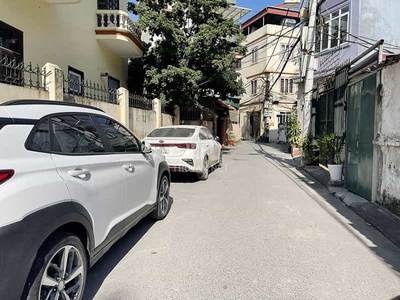 Bán 33,7m2 thực tế xây 42m2 nhà 5 tầng ngõ 195 Vũ Xuân Thiều, đường thông ô tô tránh 0