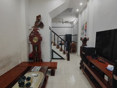 Bán 33,7m2 thực tế xây 42m2 nhà 5 tầng ngõ 195 Vũ Xuân Thiều, đường thông ô tô tránh 1