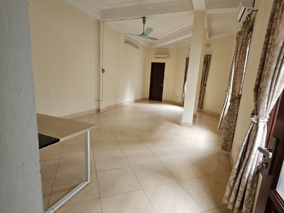 Cho thuê biệt thự Cầu giấy 200m2 x 3,5T, MT 19m làm trường mầm non, văn phòng 1