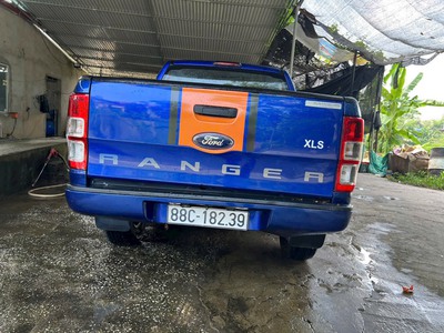 Ford Ranger XLS 2015 AT đăng kí lần đầu 2016 ,phom mới nhập Thái ,máy dầu 2.2 2