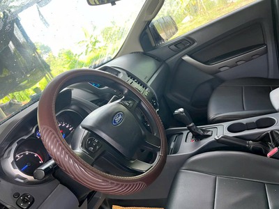 Ford Ranger XLS 2015 AT đăng kí lần đầu 2016 ,phom mới nhập Thái ,máy dầu 2.2 5