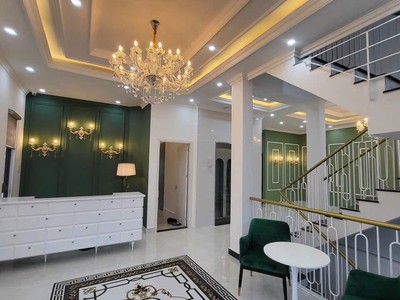Bán khách sạn khe sanh đà lạt hiện đại view rừng thông 1