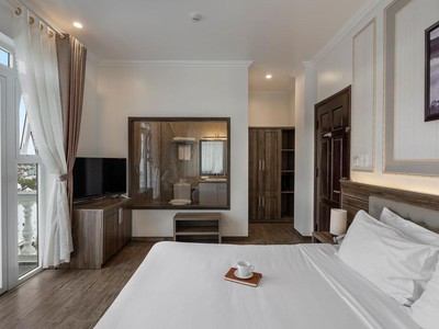 Bán khách sạn mặt tiền đống đa đà lạt 66 phòng 1