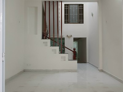 Ngột thở chứ nhà không ngập. bán nhà lê đình lý. 110m2. nhà mới. đường thông. giá 5,x tỷ 0