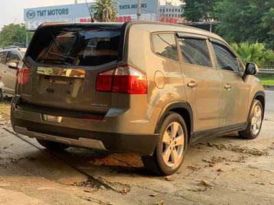 Chính chủ bán xe Orlando. Hãng Chevrolet động cơ 1.8 1