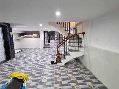 Bán căn hộ khách sạn Trích Sài, 98m vuông, 8 tầng 20 phòng, mặt tiền rộng, gần hồ tây 24 tỷ 500tr 8