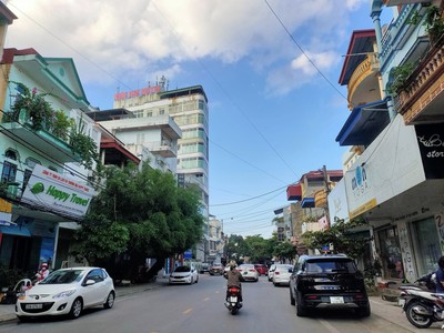 Chính chủ cần bán nhanh căn nhà 3 tầng thuộc phường túc duyên - thành phố thái nguyên. 0