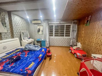 Bán nhà gia thụy, long biên, ở rộng, oto vào, tiện ích gần, sát phố, 86m, chào 6 tỷ 1