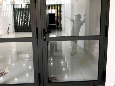 Cho thuê mặt bằng 110m2 mặt tiền đường 9 linh tây 3