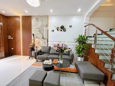 Bán nhà hoàng mai - hàng xóm đền lừ - ô tô tải chạy qua nhà - lô góc - nhà đẹp - ở ngay - 56m x 4t 1