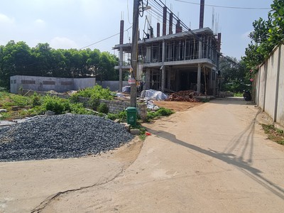 Gia đình cần tiền nên bán gấp mảnh đất 109m2 mặt trục chính thôn cánh chủ - bình yên  - di chuyển 1
