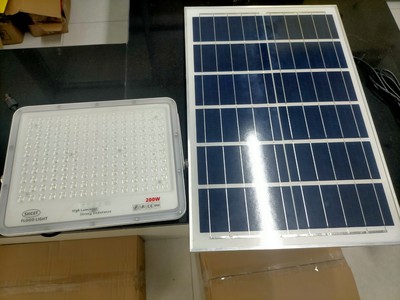Đèn năng lượng mặt trời shcet cet-106b-200-300w 3