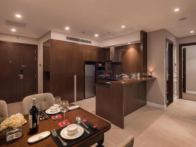 Chính chủ bán căn hộ Altara Suites 2PN, 76m2 Đông Nam tầng cao view biển Mỹ Khê giá 4,x tỷ 6