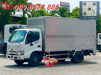 HINO 1.9 Tấn XZU650L Thùng Kín Bửng Nâng Thiết Kế Mới 2023   Nâng Cả Thế Giới Cùng Hino 2