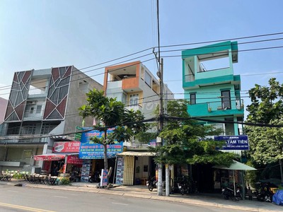 Lô đất 2 mặt tiền Man thiện Hiệp phú DT 120m giá tốt 0