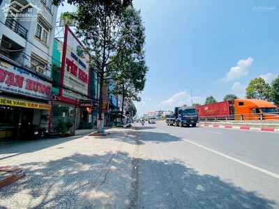 Kẹt tiền cần bán lô đất MT Q. Lộ 51   32x 80 3