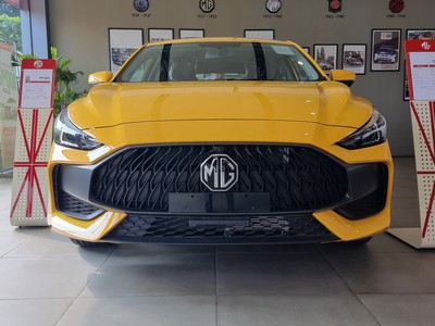 Bên em có MG5 đủ màu sẵn xe giao ngay 3