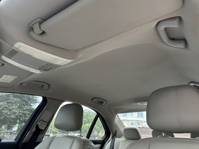 Cần Bán Mercedes C200 đời 2010. Nội thất keo chỉ zin theo xe 1