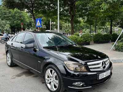 Cần Bán Mercedes C200 đời 2010. Nội thất keo chỉ zin theo xe 9
