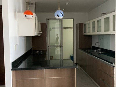 Bán căn hộ The Everich, đường 3/2, Phường 15, Quận 11 : -	Căn 1 Thiết kế 3PN, 3WC, nhà đang trống 9