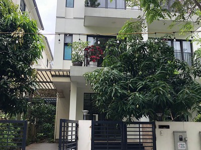 Hot chính chủ bán gấp biệt thự song lập vinhomes thăng long - khu trung tâm - giá rẻ - miễn tg - 0