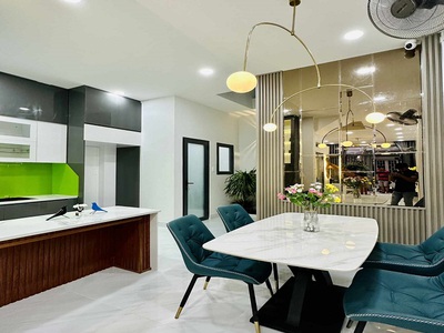 Bán nhà hxh hòa hưng, p12, q10, 53m2, 4 tầng, nở hậu, giá rẻ, mới coong. 1