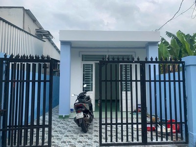 Ông chú lớn tuổi cần bán nhà 188m2 Gò Dầu,Tây Ninh.giá 460 triệu.SHR. 2