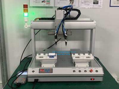 Máy bơm keo tự động 1 tay 2 bàn HT-AG-0102 0