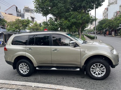 Chính Chủ Cần bán xe 7 chỗ MITSUBISHI 0