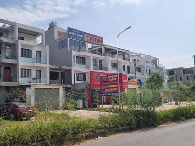 Cần chuyển nhượng shophouse mặt đường đôi 30m TT Kim hoa - Mê Linh. Giá rẻ giật mình. 0