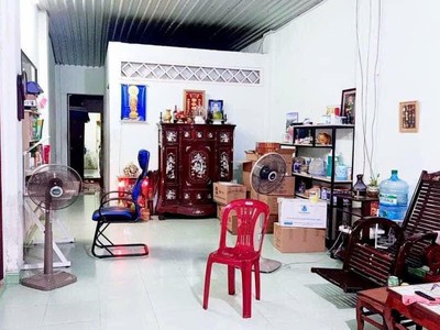 Bán đất tặng nhà ..300m2   ,đường tăng long q9 giá 20.3 tỷ 2