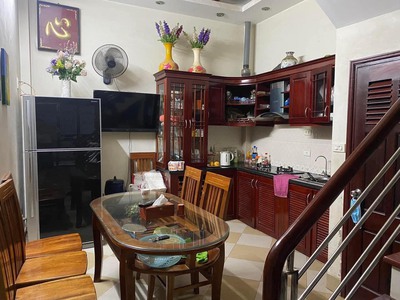 Cho thuê nhà  tân  mai , hoàng mai dt 40m x 4 t giá 10,5 tr/tháng. 3