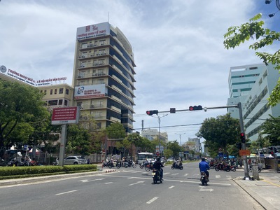 Tổng hợp bđs ngộp bank vị trí đẹp siêu hiếm nguyễn văn linh tuyến đường vip hải châu đà nẵng 0