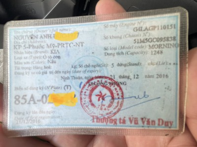 Xe kia màu nâu, đăng ký tháng 12/2016, đi 71.000km 2