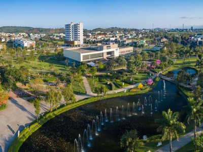 Cần tiền bán nhanh nhà 3 tầng khu đô thị VSIP Quảng Ngãi 3