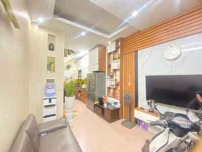 Nhà đẹp 5 tầng, 2 thoáng,  ở ngay Yên Hòa Cầu Giấy, full nội thất, 10m ô tô 4.85 tỷ 0