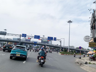 Homestay cao cấp - mặt tiền trục chính quận bình thạnh - giáp quận 1 0