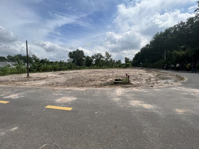 Đất Thổ Cư Bình Dương 11x23 nở hậu 13m giá giảm còn 1 tỷ xx  2 mặt tiền đường 12m nhựa 0