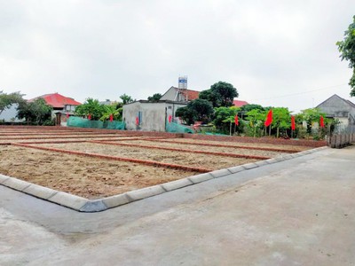 Bán lô đất gần đường 402 P. Hòa Nghĩa Q. Dương Kinh, giá 495tr 0