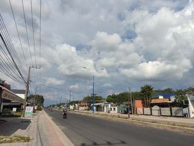 Bán ngộp đất trung tâm Dầu Tiếng, đường nhựa lớn, thổ cư 100, sát bên BCH Quân sự và chợ Định Hiệp 2