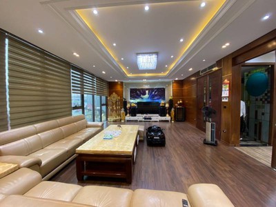 Bán gấp căn nhà liền kề KĐTM Yên Hòa , Trần Kim Xuyến, Trung Kính , Yên Hòa Cầu Giấy dt 75 m2 giá 2ỷ 0