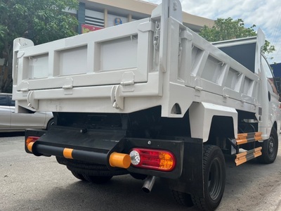 Xe ben Porter 1,3 tấn 2