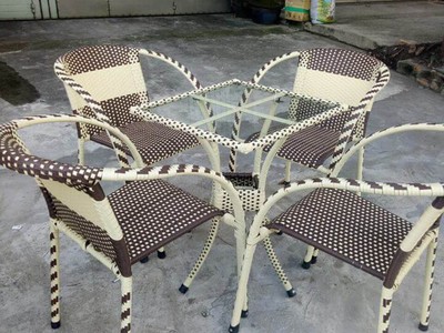 Bàn ghế cafe mây nhựa ngoài trời 0