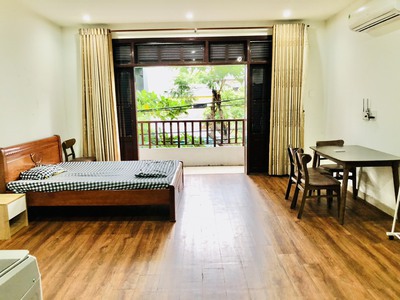 Căn hộ trống sẵn full nội thất 0