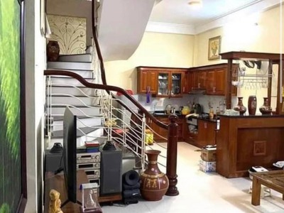 Bán nhà mặt phố ô tô kinh doanh  - giữa 3 trường đại học, phố lê văn hiến, phường đức thắng, q bắc 2