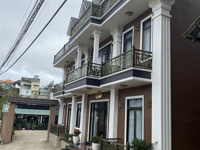 Cho thuê phòng trệt khách sạn-giá 3,5 triệu 2