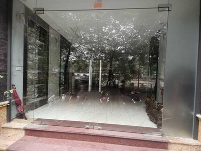 Cho thuê mặt bằng kinh doanh và sàn  70m2, 40m2  văn phòng tại Nguyễn Khang 3