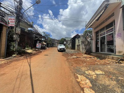 Cần chuyển nhượng nhà phường hội phú trung tâm tp.pleiku, gia lai 2