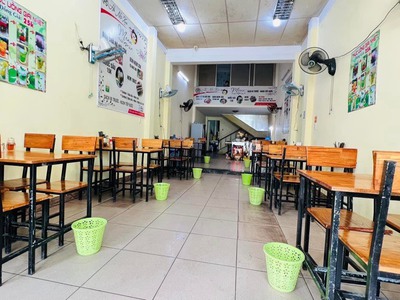 Mặt tiền núi thành hải châu 3 tầng 6  tỷ x cho thuê 300tr/năm mặt tiền 6m5 giá chỉ bằng giá kiệt 3